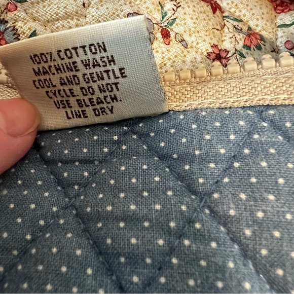 Vintage VERA BRADLEY Cream 1985 Large Duffle Bag Pink Floral Cottage Quilted - Picture 12 of 14